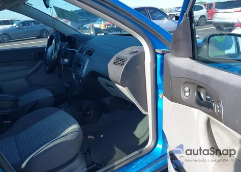 2007 Ford Focus Se/Ses из США, поврежденный, VIN 1FAFP36N17W214535